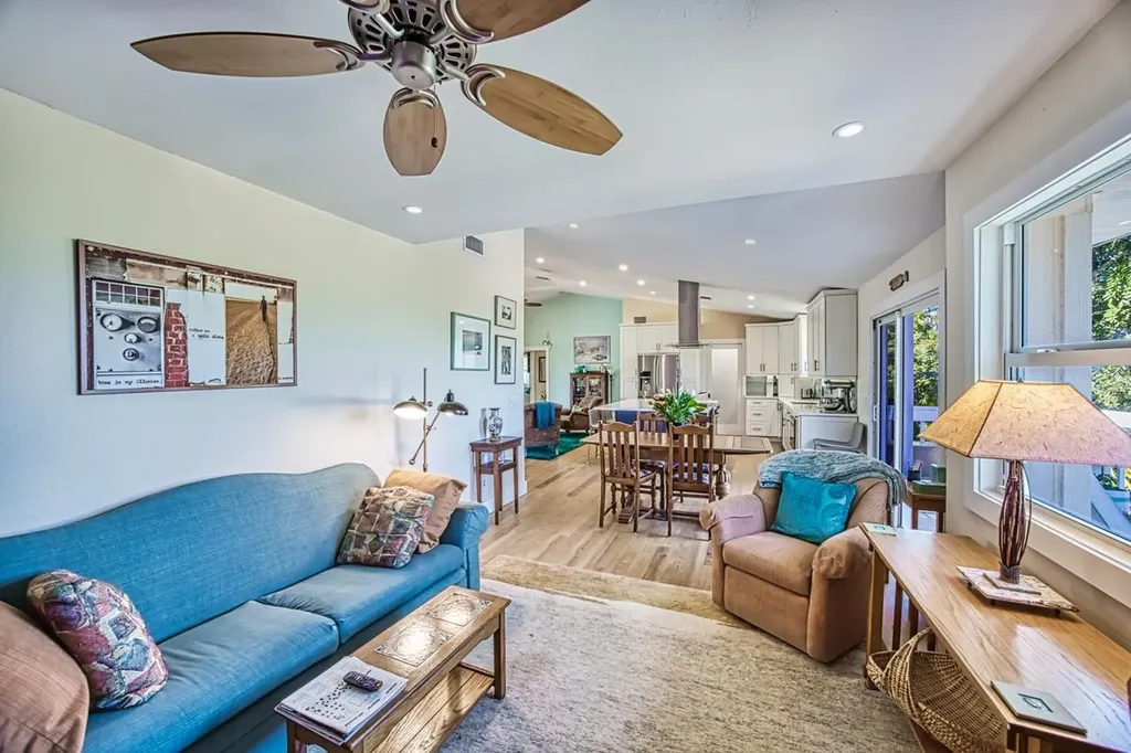 1615 Serenity Lane Sanibel FL 33957