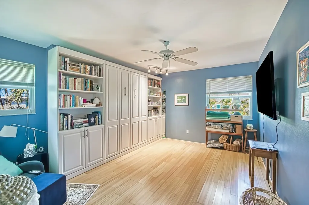 1615 Serenity Lane Sanibel FL 33957