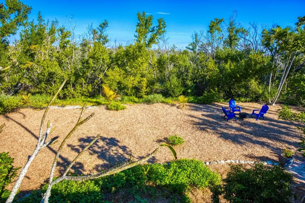 1615 Serenity Lane Sanibel FL 33957