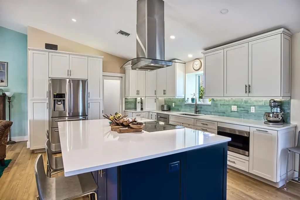 1615 Serenity Lane Sanibel FL 33957