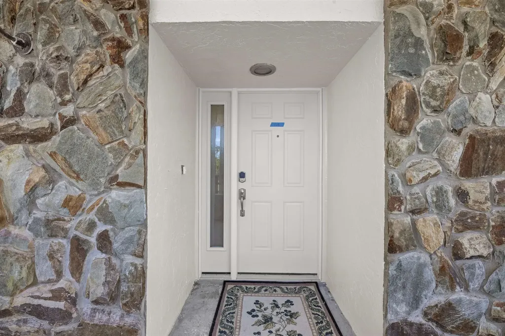 1605 Middle Gulf Drive Sanibel FL 33957