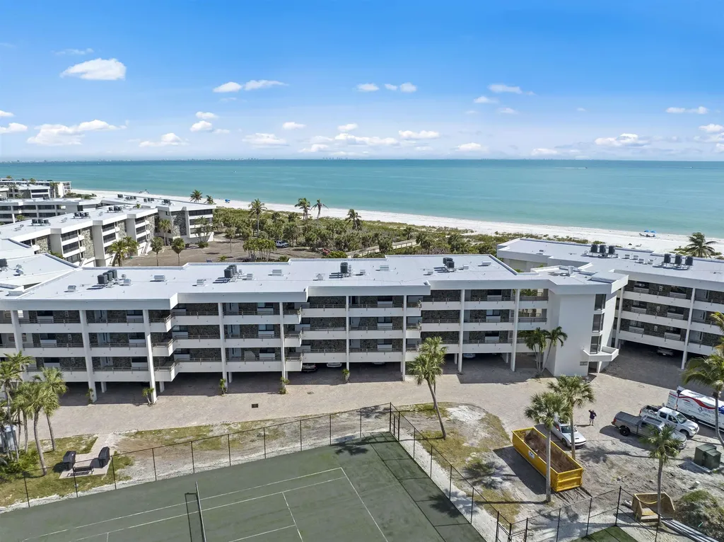 1605 Middle Gulf Drive Sanibel FL 33957