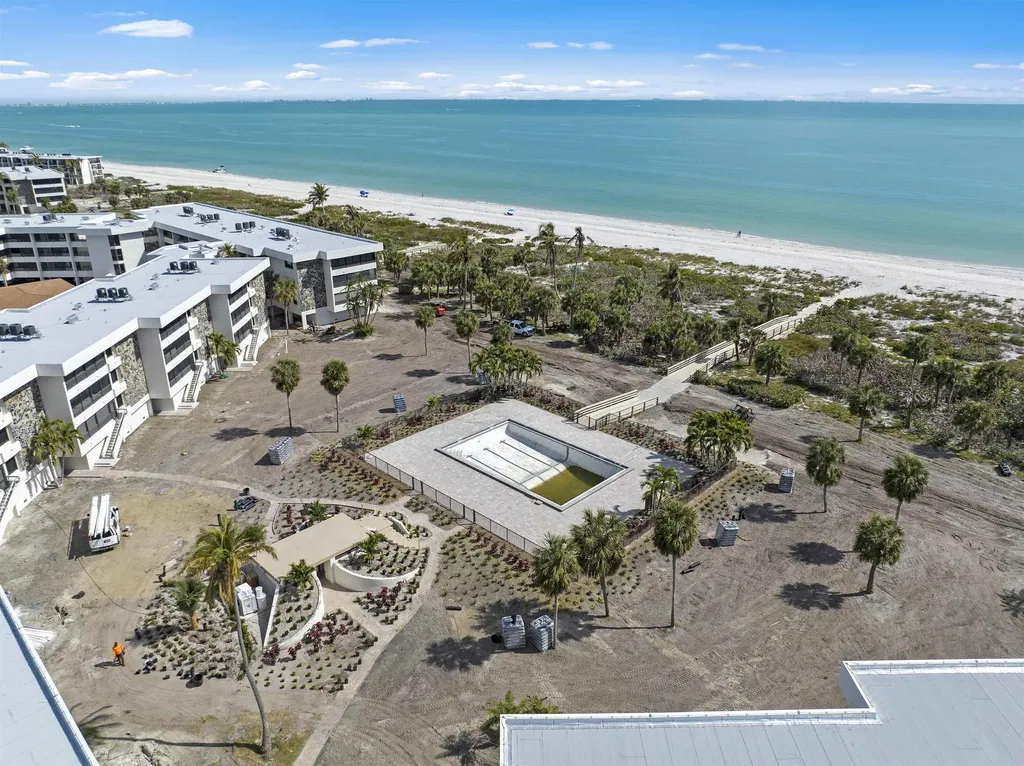 1605 Middle Gulf Drive Sanibel FL 33957