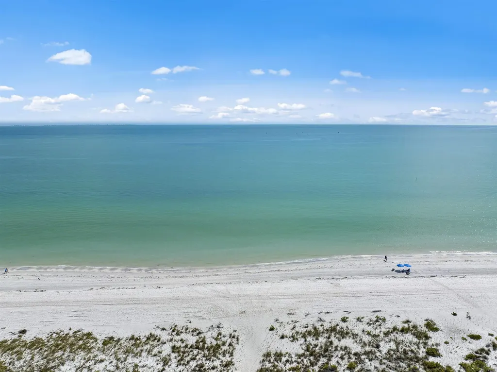 1605 Middle Gulf Drive Sanibel FL 33957