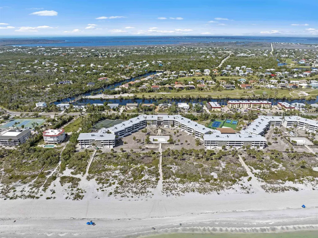 1605 Middle Gulf Drive Sanibel FL 33957