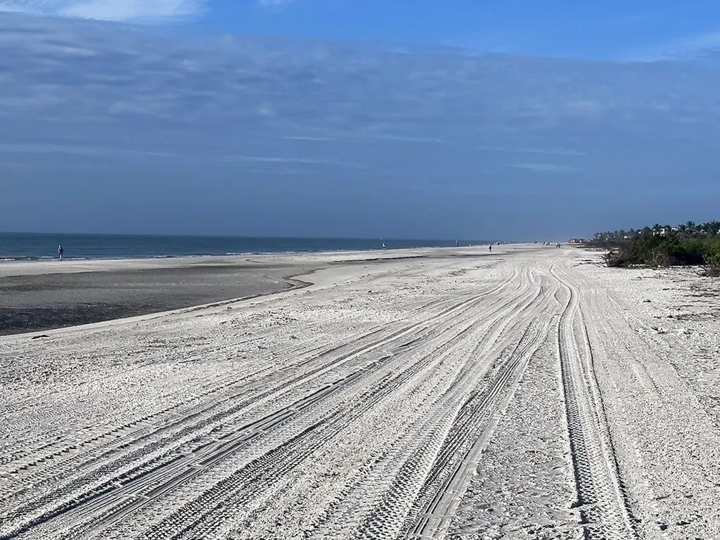 845 E Gulf Drive Sanibel FL 33957