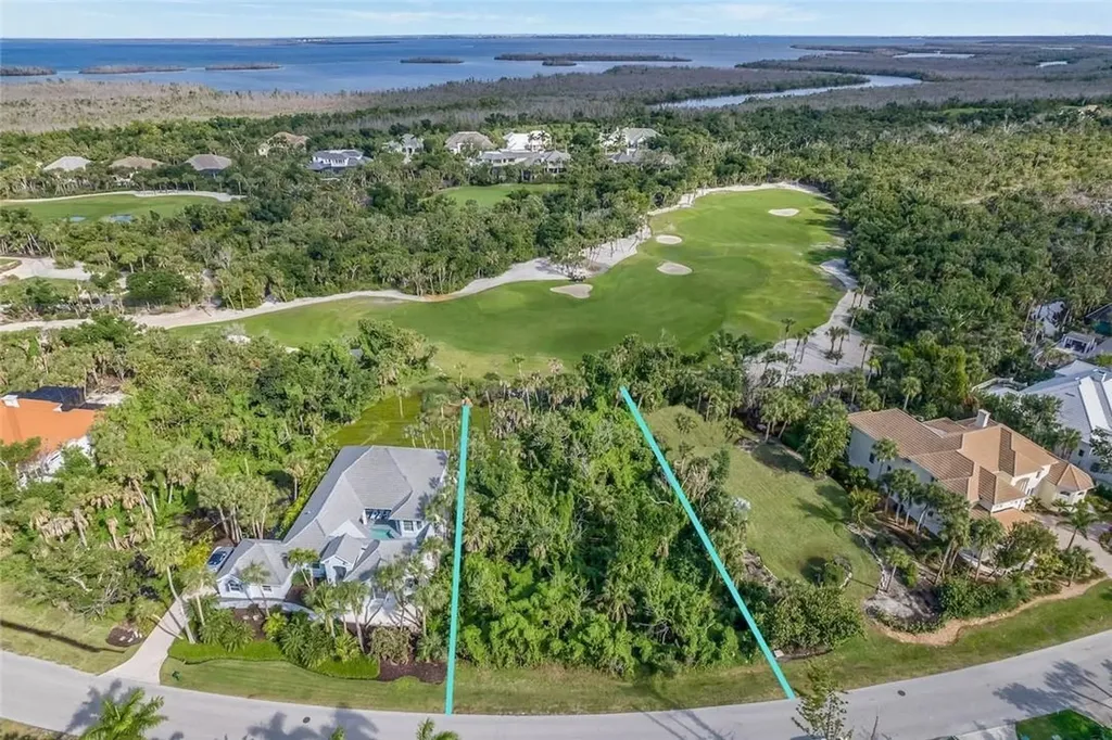 2438 Wulfert Road Sanibel FL 33957