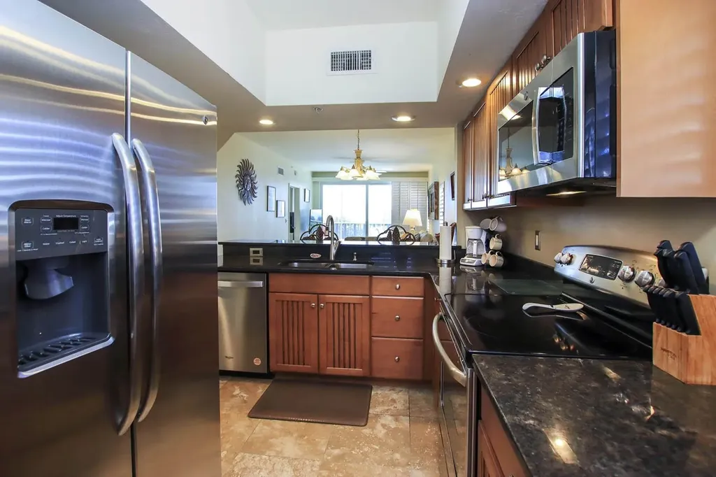 255 Periwinkle Way Sanibel FL 33957