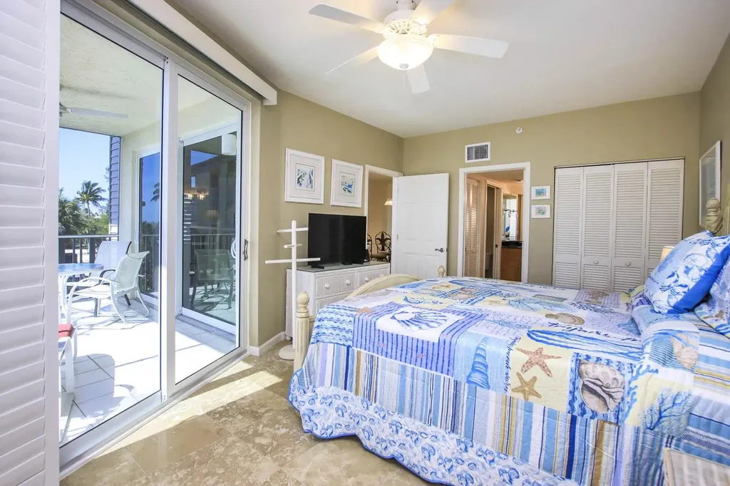 255 Periwinkle Way Sanibel FL 33957