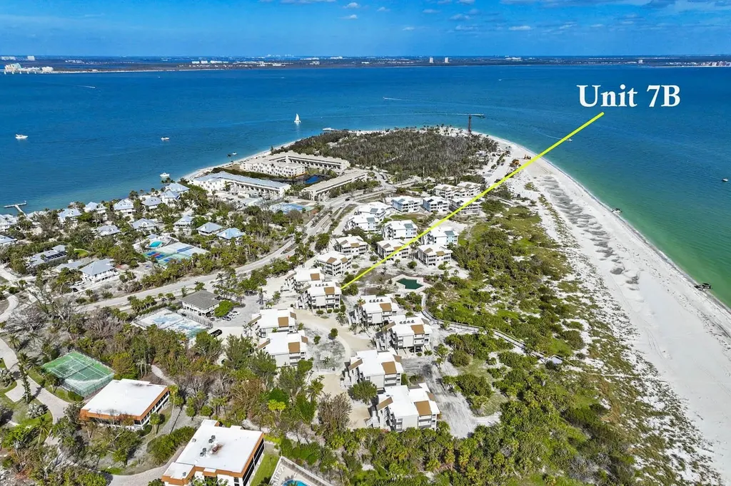 255 Periwinkle Way Sanibel FL 33957