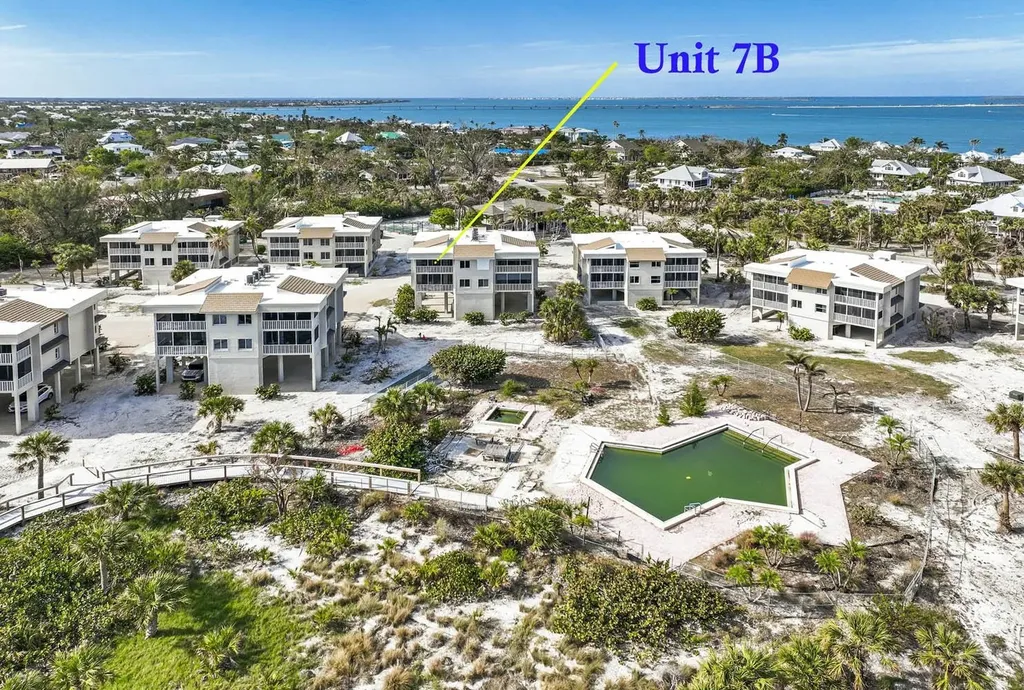 255 Periwinkle Way Sanibel FL 33957