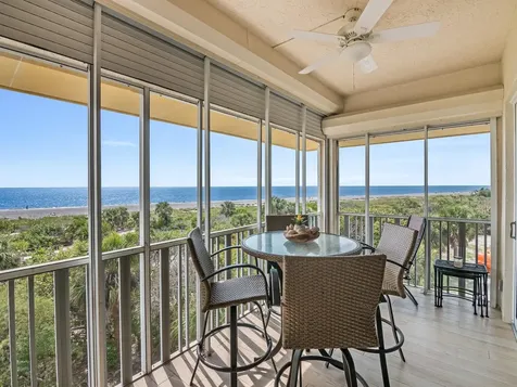255 Periwinkle Way Sanibel FL 33957