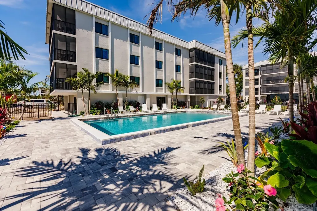 1191 Middle Gulf Drive Sanibel FL 33957