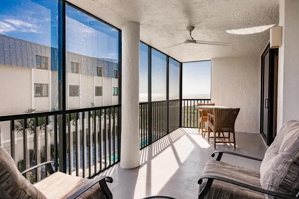 1191 Middle Gulf Drive Sanibel FL 33957