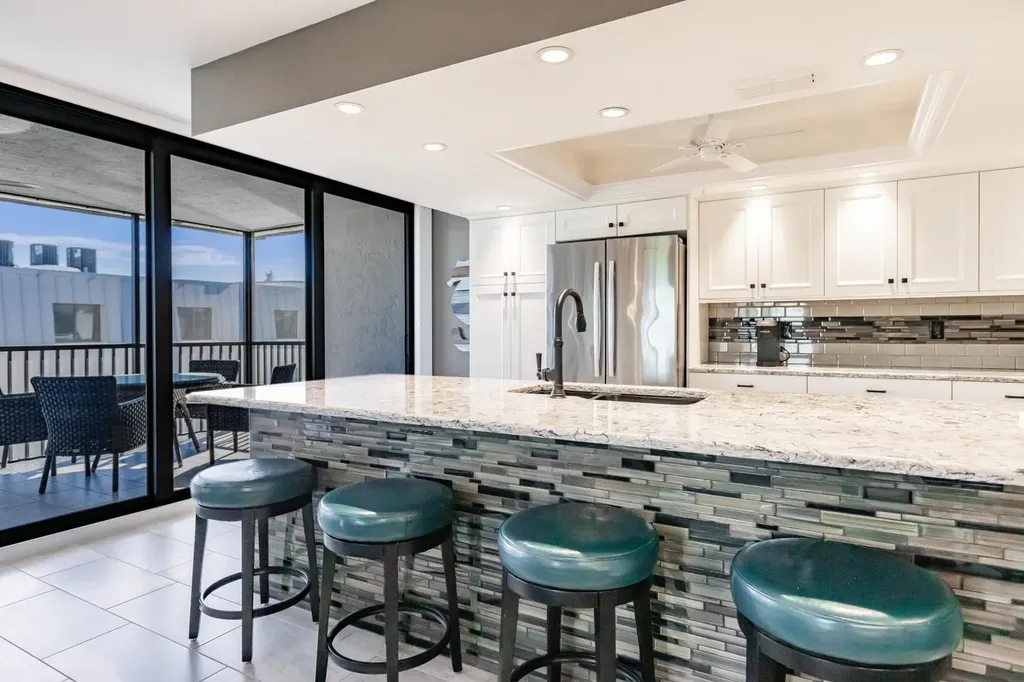1191 Middle Gulf Drive Sanibel FL 33957