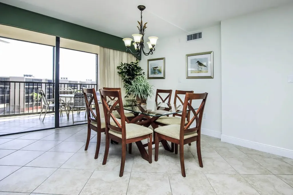 1401 Middle Gulf Drive Sanibel FL 33957