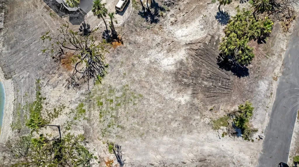 224 Daniel Drive Sanibel FL 33957