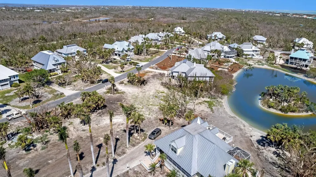 224 Daniel Drive Sanibel FL 33957