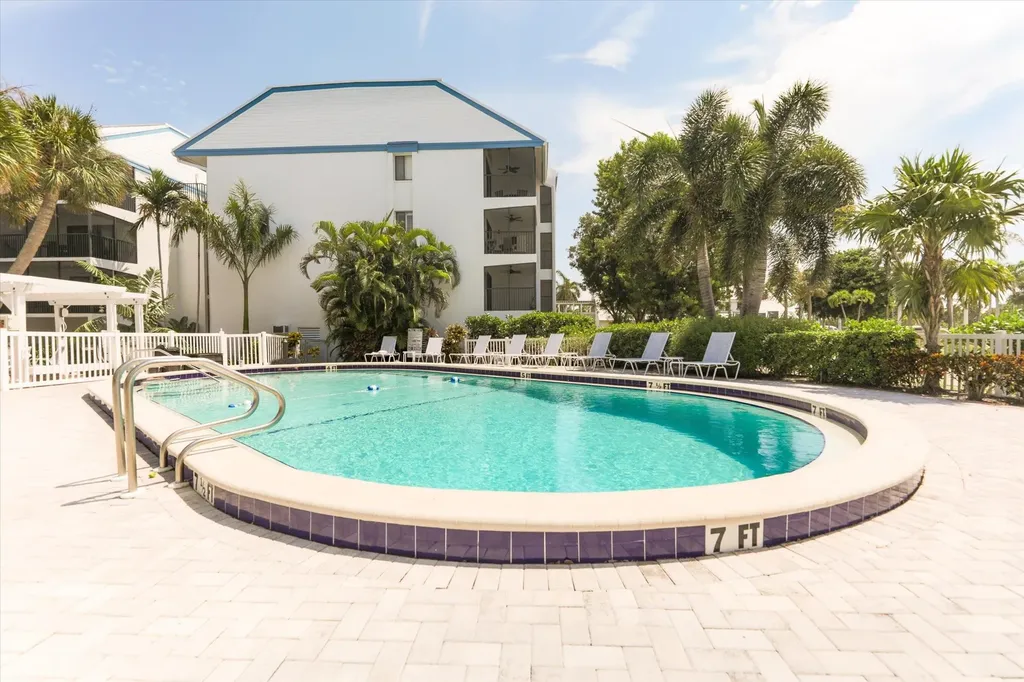 3135 Tennis Villas Captiva FL 33924