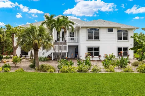 628 Lake Murex Circle Sanibel FL 33957
