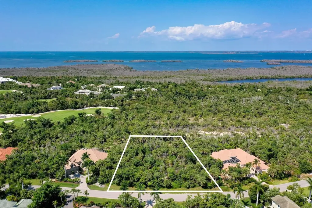 2348 Wulfert Road Sanibel FL 33957