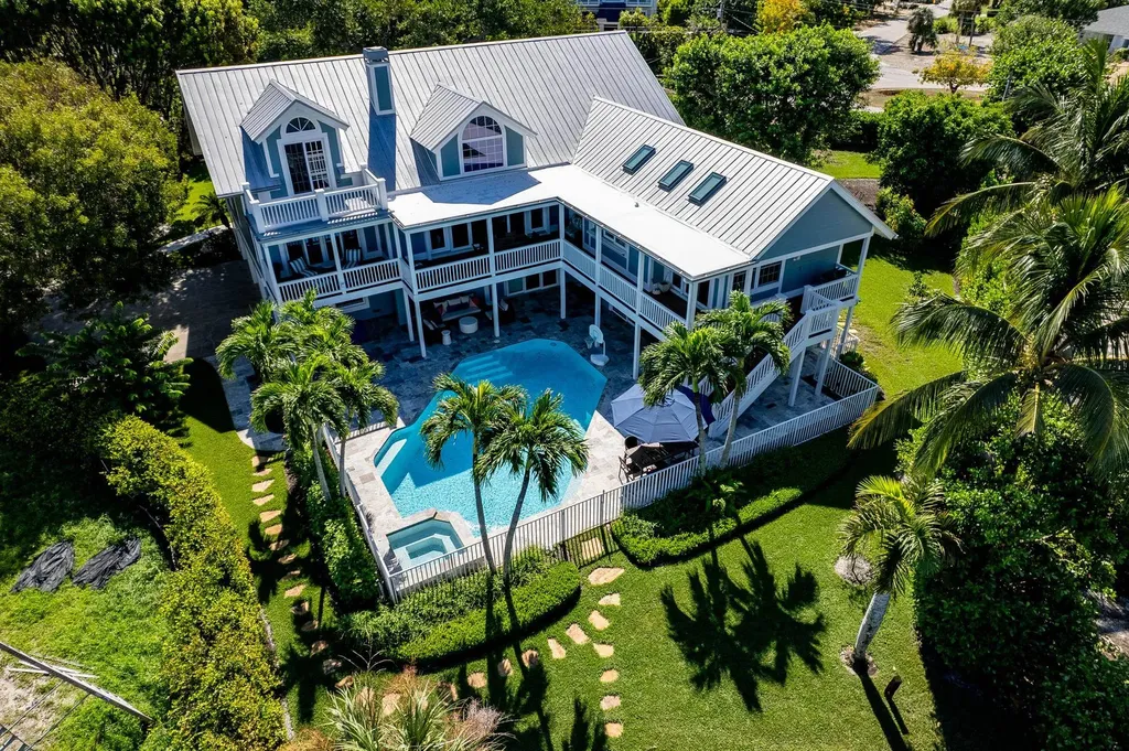 1133 Golden Olive Court Sanibel FL 33957