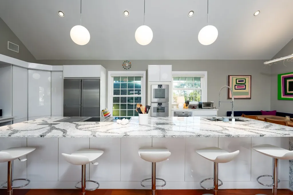 1133 Golden Olive Court Sanibel FL 33957