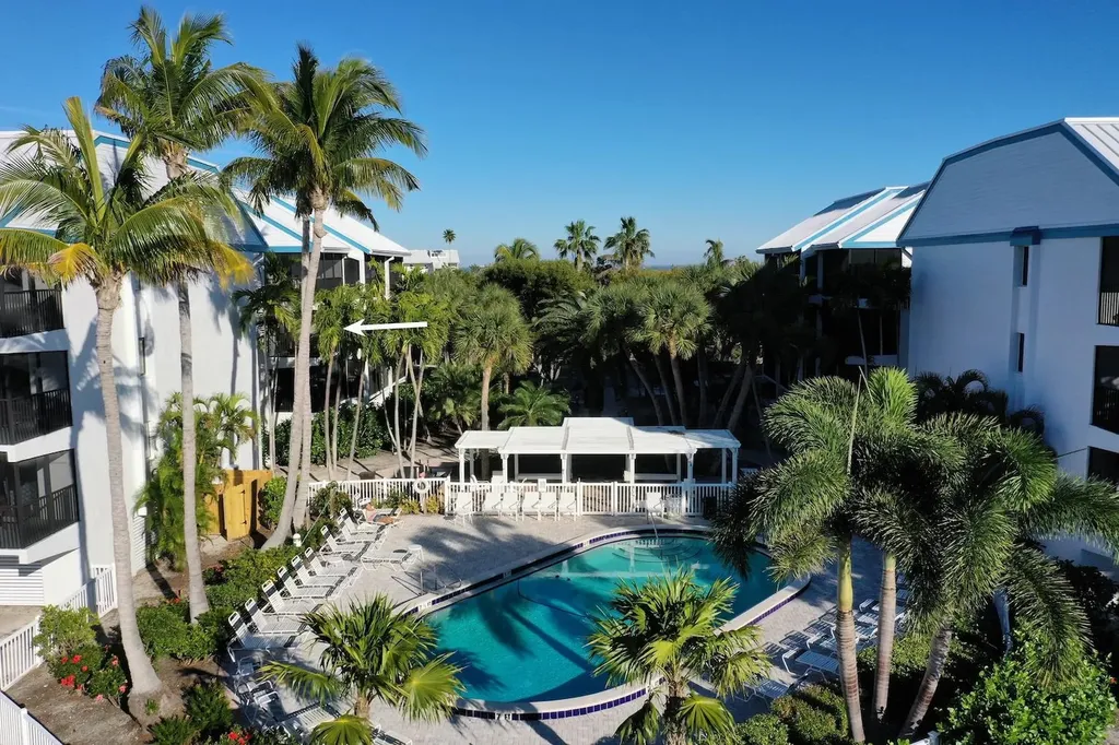 3213 Tennis Villas Captiva FL 33924