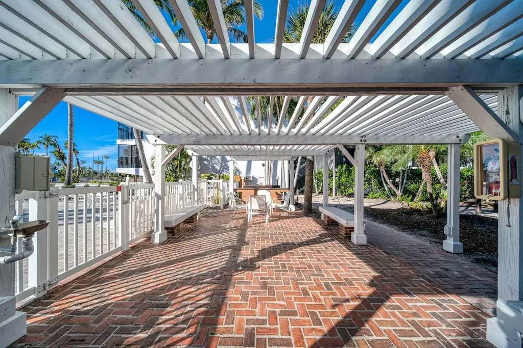 3213 Tennis Villas Captiva FL 33924