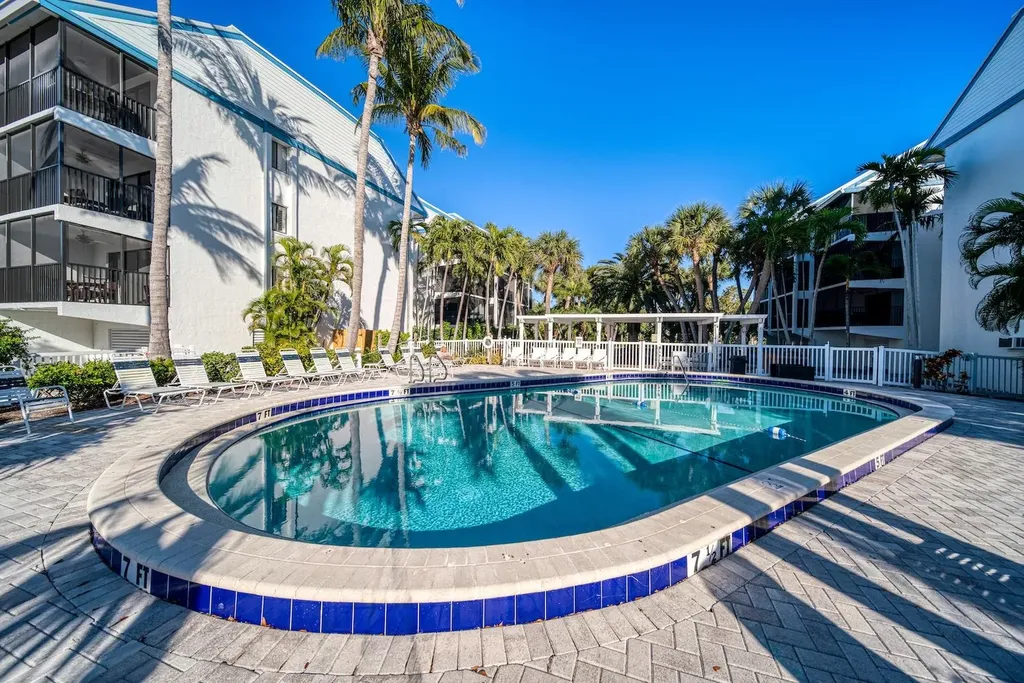 3213 Tennis Villas Captiva FL 33924