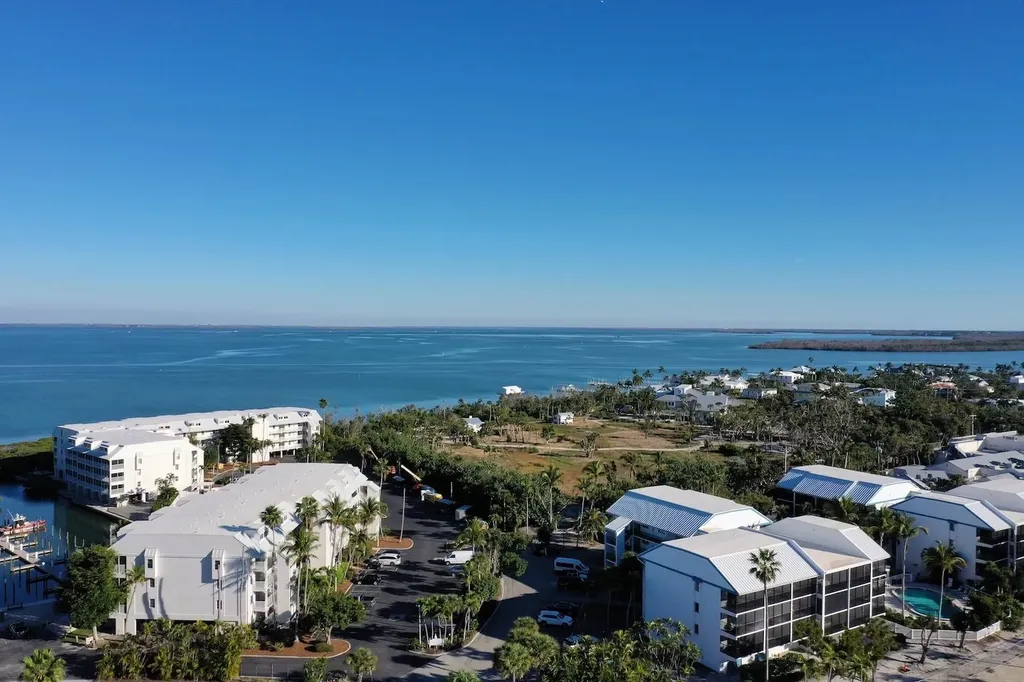 3213 Tennis Villas Captiva FL 33924