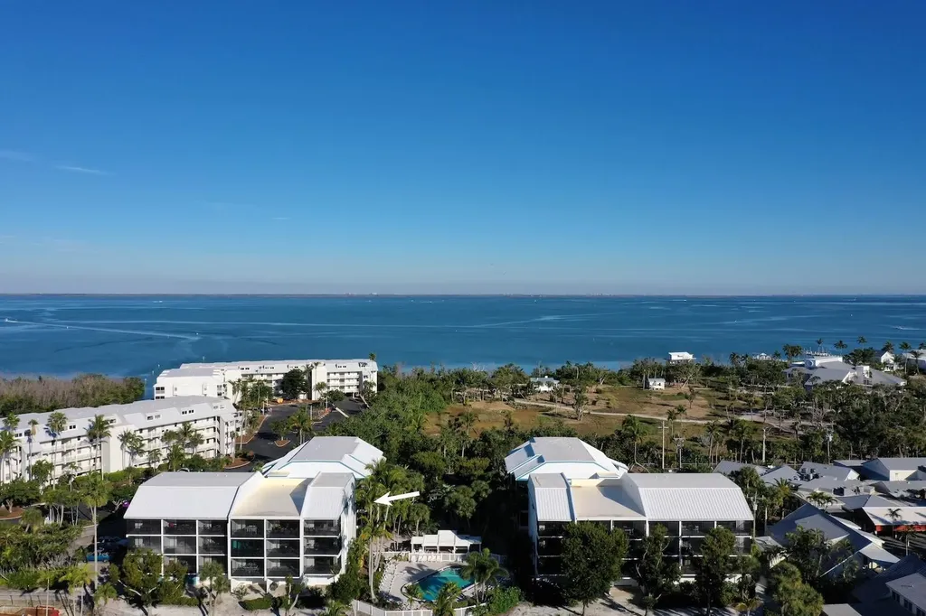 3213 Tennis Villas Captiva FL 33924