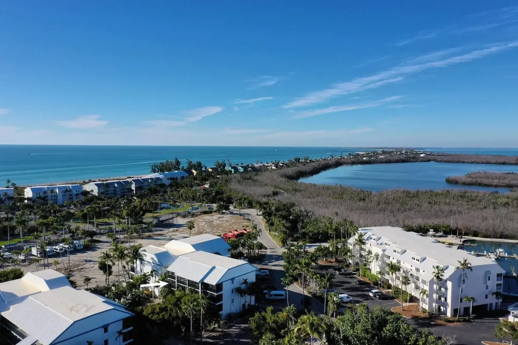 3213 Tennis Villas Captiva FL 33924