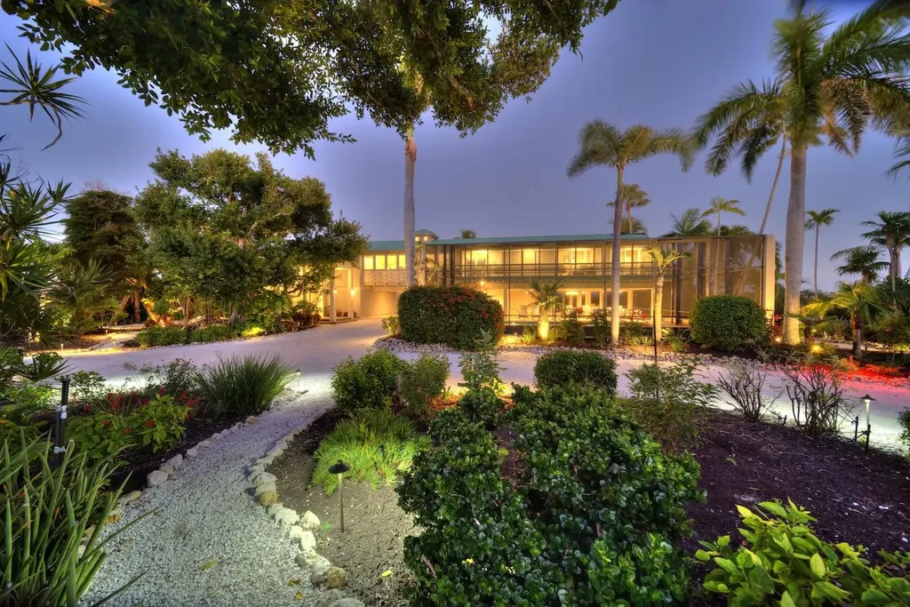 16979 Captiva Drive Captiva FL 33924