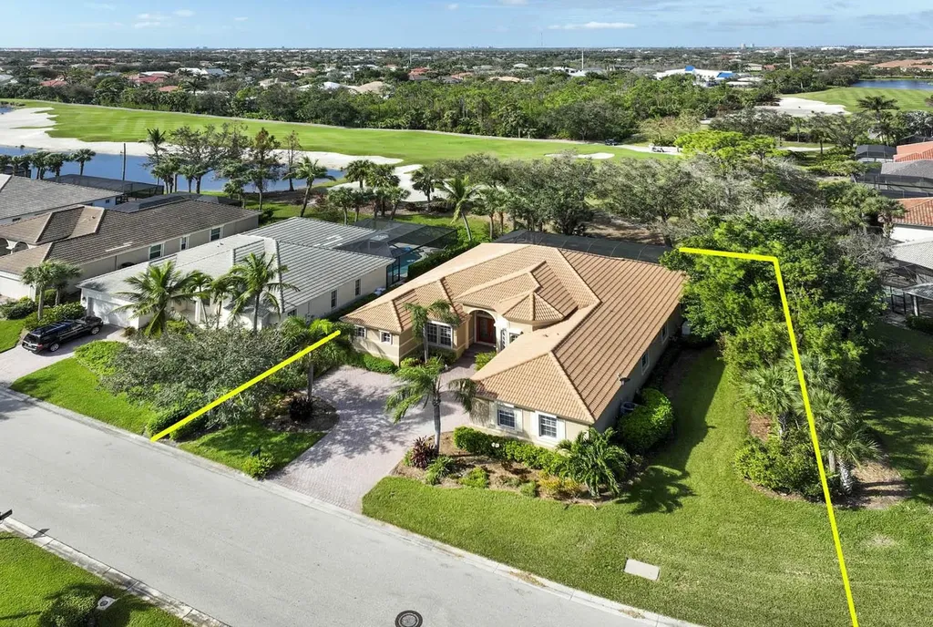 8921 Crown Colony Boulevard Fort Myers FL 33908