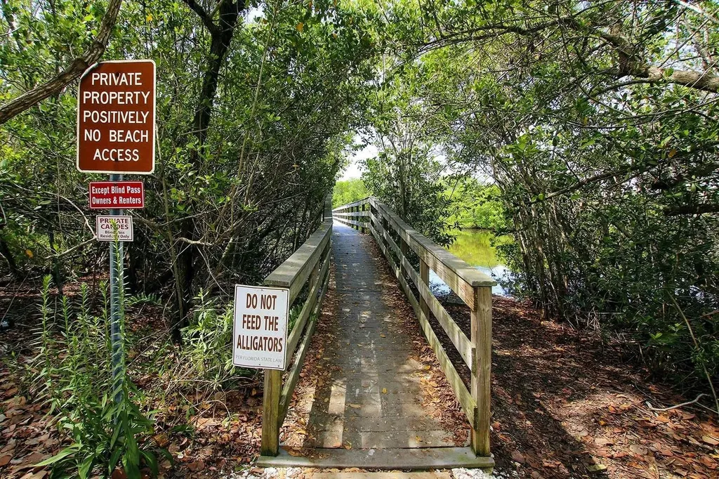 5117 Sea Bell Road Sanibel FL 33957