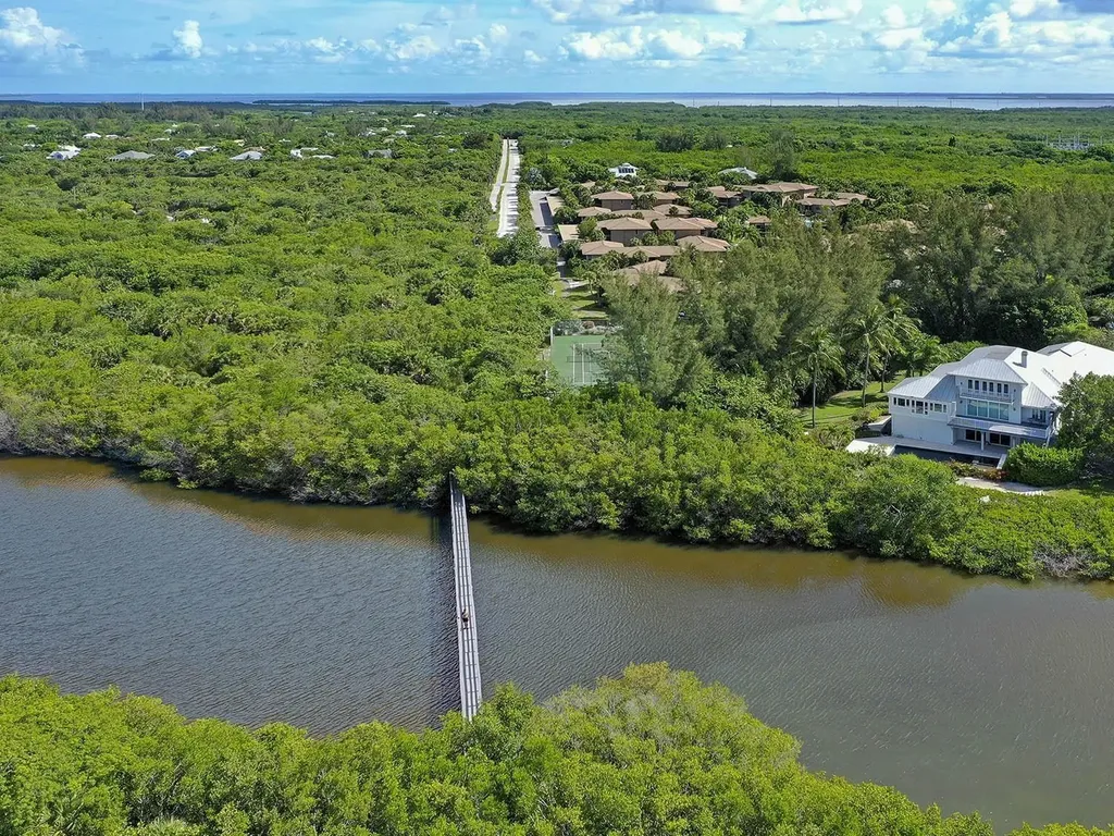 5117 Sea Bell Road Sanibel FL 33957