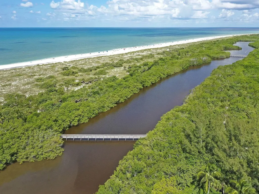 5117 Sea Bell Road Sanibel FL 33957