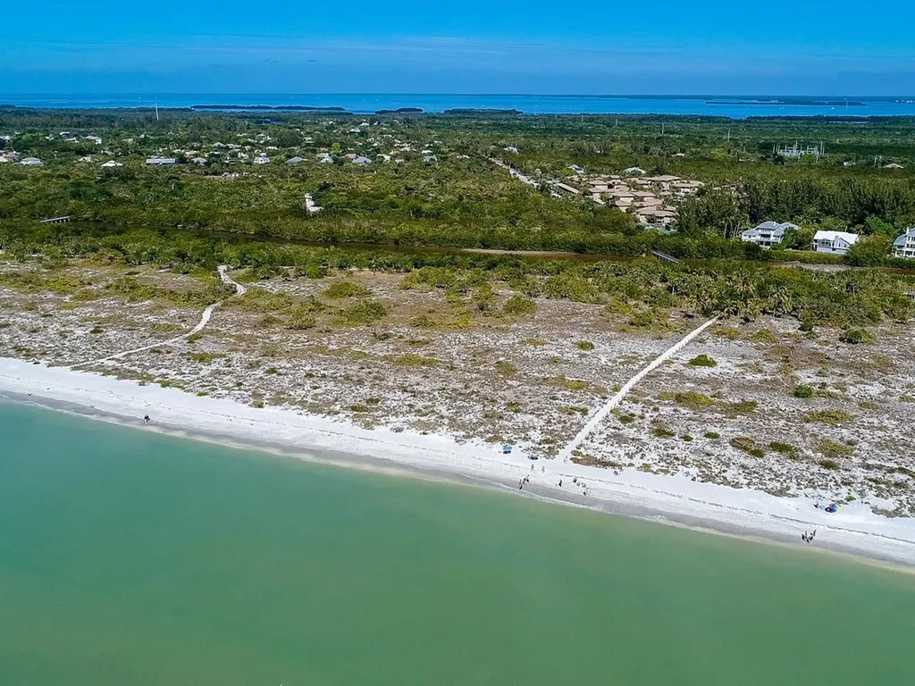 5117 Sea Bell Road Sanibel FL 33957