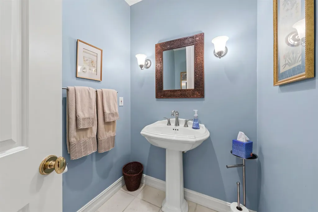 5681 Baltusrol Court Sanibel FL 33957