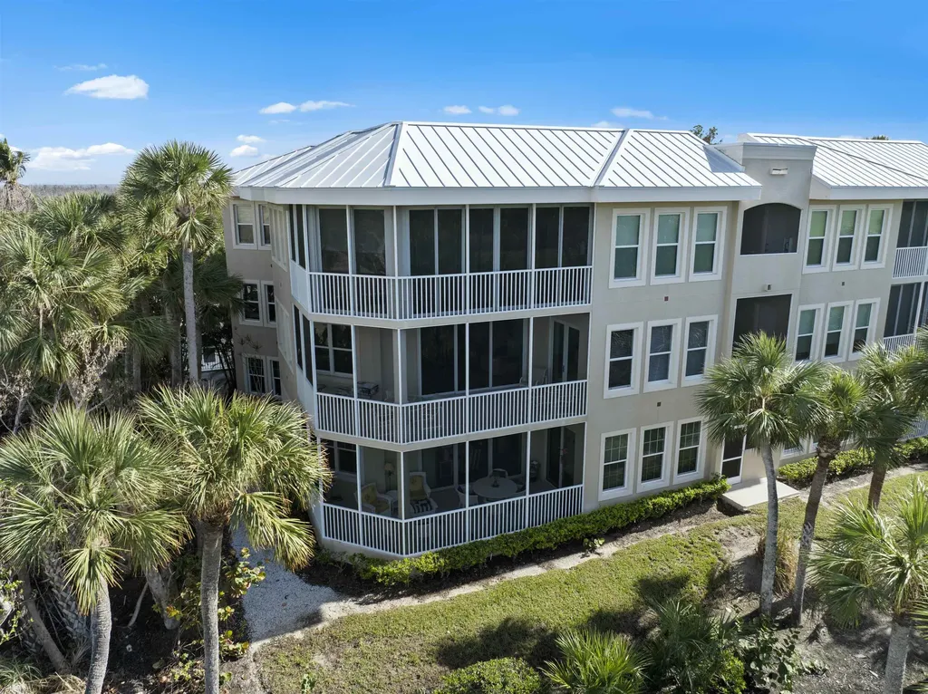 5681 Baltusrol Court Sanibel FL 33957