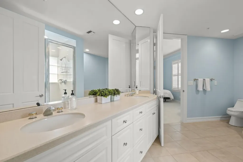 5669 Baltusrol Court Sanibel FL 33957