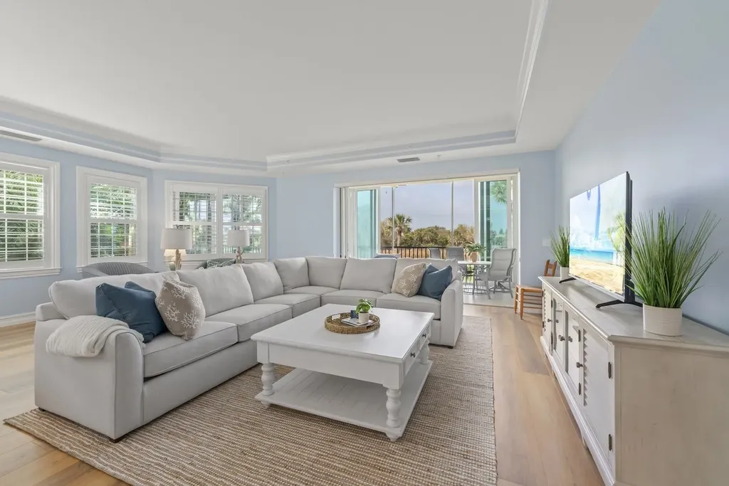 5669 Baltusrol Court Sanibel FL 33957