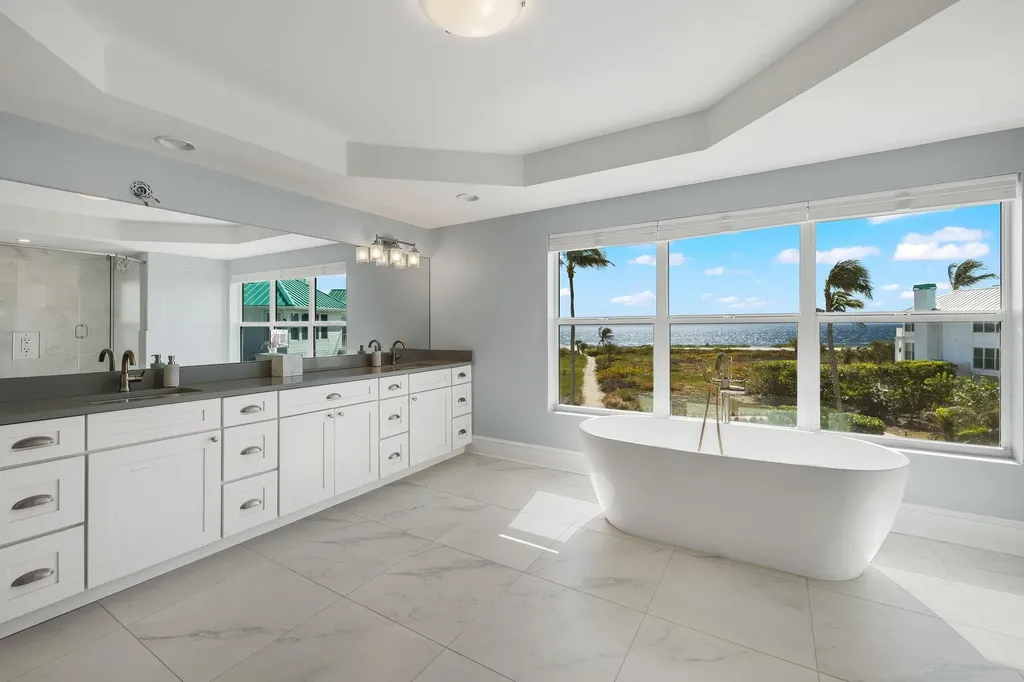 411 Bella Vista Way E Sanibel FL 33957