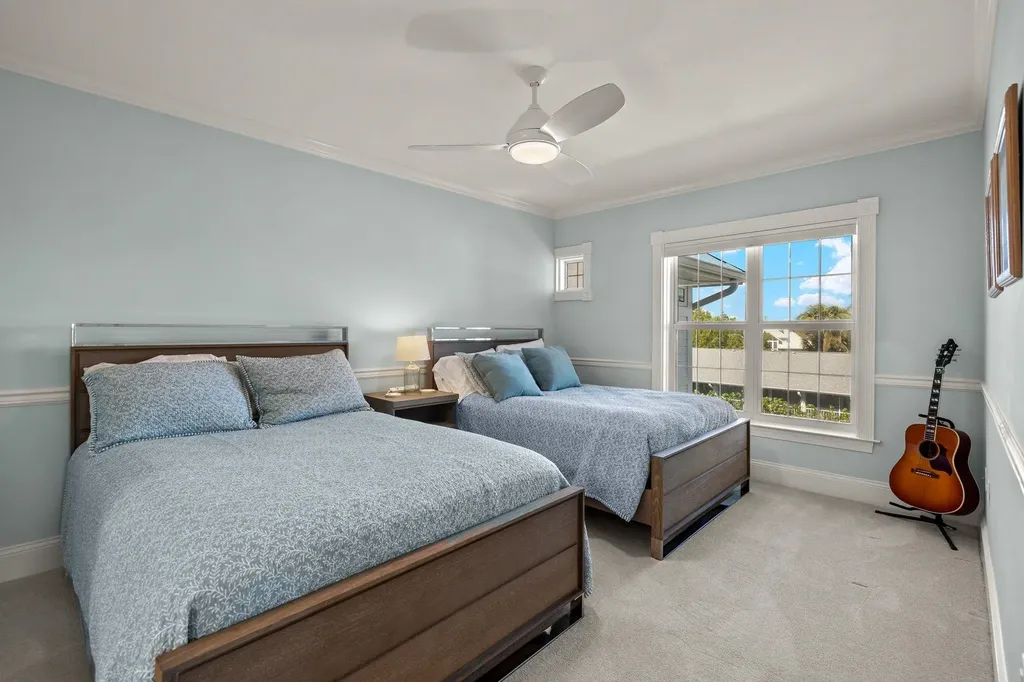 411 Bella Vista Way E Sanibel FL 33957