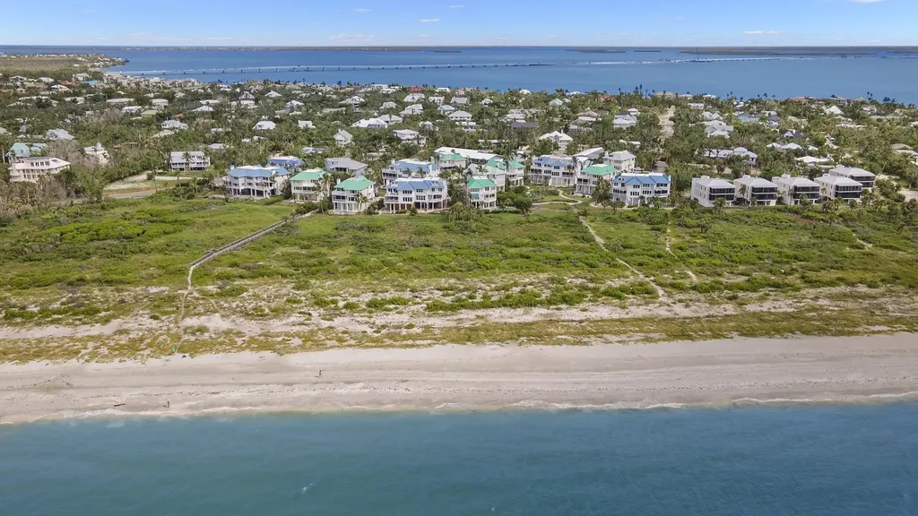 411 Bella Vista Way E Sanibel FL 33957