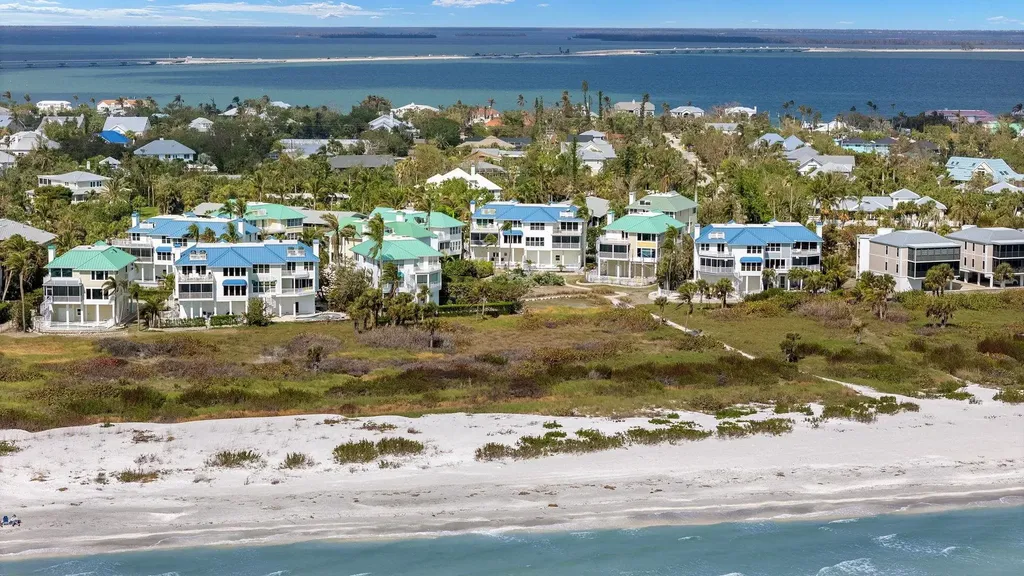 411 Bella Vista Way E Sanibel FL 33957