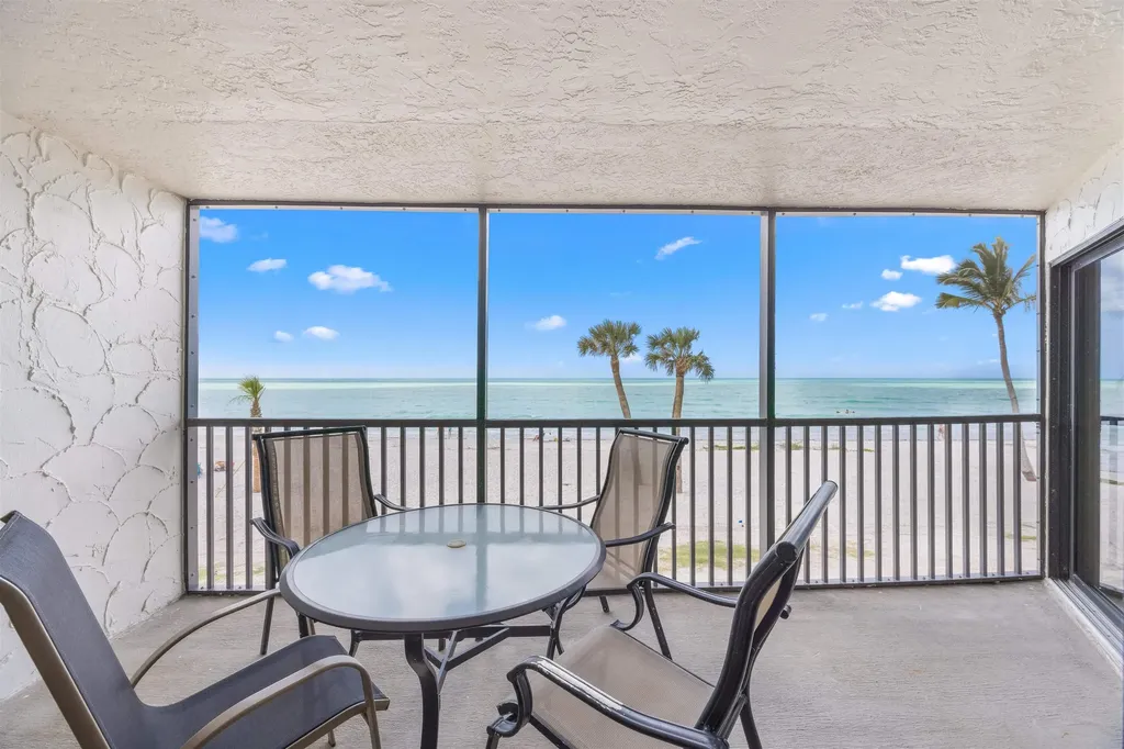 2445 W Gulf Drive Sanibel FL 33957