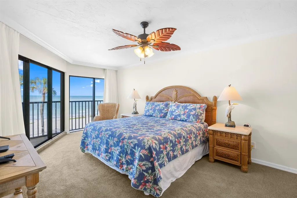 2445 W Gulf Drive Sanibel FL 33957