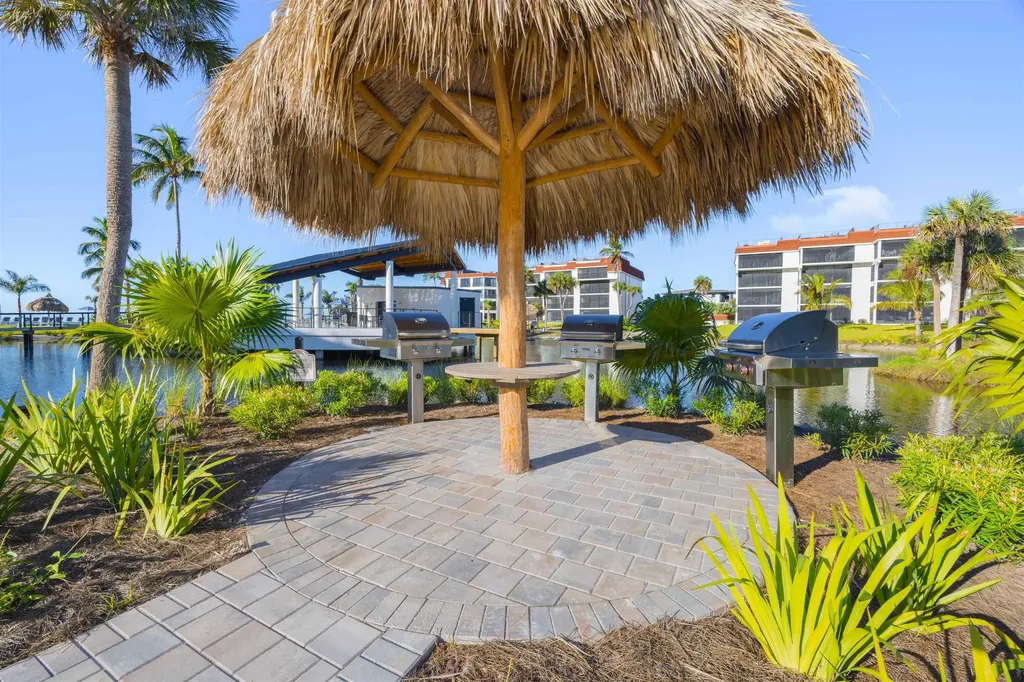 2445 W Gulf Drive Sanibel FL 33957